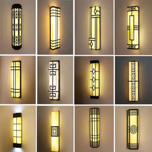 Lampe murale extérieure traditionnelle LED en alliage d'aluminium, étanche, blanc chaud 3500K, angle de faisceau de 20 degrés, garantie 10 ans, IRC 80 - Product Image 4