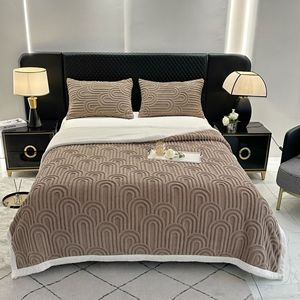 Coperta in pile jacquard in poliestere, elegante e creativa, bestseller, morbida, confortevole, traspirante e calda per l'inverno - Product Image 5