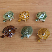 Mini figurines de tortue en céramique Art Déco mignonnes, décor pour la maison et le jardin, tortue oscillante horizontale, faite à la main, écologique, qualité alimentaire, couleur personnalisée