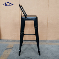 Chaise de bar moderne en fer noir, élégante, empilable, robuste, pour extérieur, hôtel, salon, banquet, événement, fête