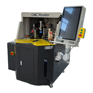 Machine de sertissage d'angle CNC 10 axes pour profilés en aluminium, entièrement automatique, outil de jonction d'angle à quatre têtes - Product Image 1