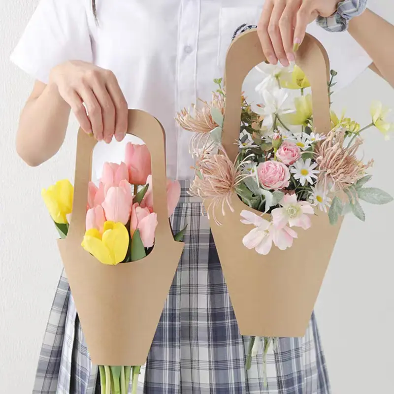Großhandel Blumenstrauß Verpackung Tragetasche aus Papier braun Farbe faltbare Kraftpapier-Blumentasche Geschenk mit Griff