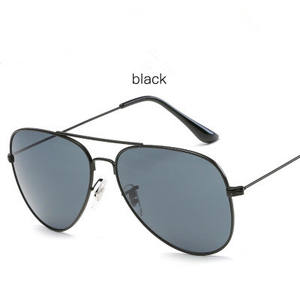 Lunettes de soleil rétro tendance 2021 pour hommes et femmes, monture métallique surdimensionnée, protection UV400, grandes lunettes ovales pour la conduite - Product Image 2