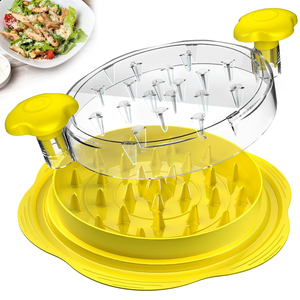 Máquina Desmenuzadora de Pollo Premium Pro de 10 Pulgadas, Herramienta Desmenuzadora de Carne Visible con Cepillo y Tenedor para Cocina, Barbacoa, Tacos y Ensaladas - Product Image 4