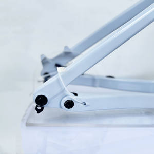 2024 <span class=keywords><strong>cadre</strong></span> de Suspension complet <span class=keywords><strong>vtt</strong></span> personnalisable 29er <span class=keywords><strong>cadre</strong></span> en <span class=keywords><strong>carbone</strong></span> pour Bafang M820 & DPC245 affichage produit de vente chaud 48V 835wh - Product Image 6