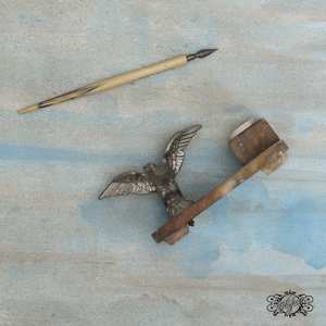 Tintero Decorativo de Mármol Daniele F. Silver Eagle de 4 kg para Uso en Oficina - Product Image 1