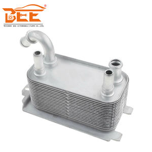 Refroidisseur d'huile moteur 30792231 pour Volvo S80 2008- XC60 2010 <span class=keywords><strong>2013</strong></span> -<span class=keywords><strong>2013</strong></span> XC70 2008-2011 - Product Image 4