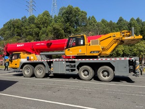 Used Good Condition STC1000C7-8 100T Truck Crane with Motor and <b>Pump</b> - Product Image 2