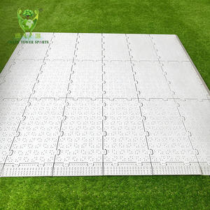 Revêtement de sol emboîtable robuste pour la protection du gazon, idéal pour la soudure, les pique-niques, les fêtes et la couverture des stades - Product Image 1