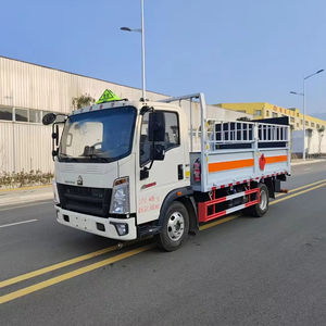 Valla lateral alta del vehículo de transporte del cilindro de gas peligroso alimentado por diésel Sinotruk <span class=keywords><strong>Hero</strong></span> 4x2 (emisión Euro 3-6 para especial - Product Image 1
