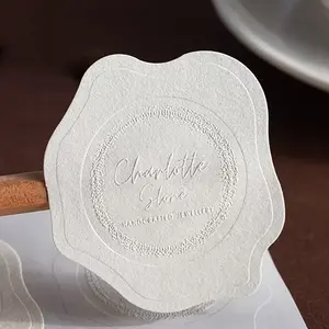 Adesivo de papel de textura personalizado com logotipo em relevo incolor, adesivo de papel de embrulho tridimensional, adesivo de vedação para embalagem
