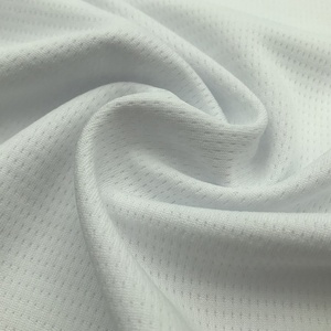 <span class=keywords><strong>100</strong></span> 폴리 에스터 화이트 스톡 스포츠 원단 니트 통기성 새 눈 메쉬 직물 축구 사이클링 저지 - Product Image 6