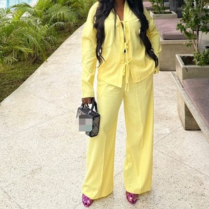 Conjunto de 2 Piezas para Mujer: Blusa Plisada con Lazo y Pantalones Africanos de Pierna Recta, Nuevo Color Sólido, a la Moda - Product Image 4