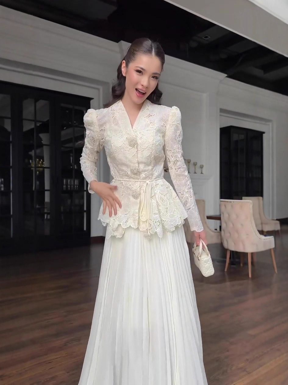 chinese dress ladies Flowy Elbow Sleeves Midi Lace Dress Melon Sugar / XL by mododoc / / Adult main image 0