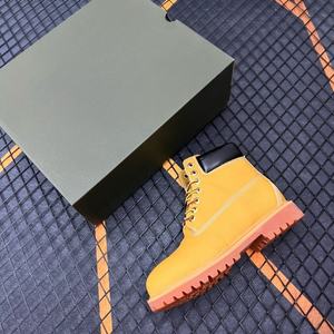 Botas de senderismo de lujo para hombre, diseño original, de cuero genuino, impermeables, amarillas, botas de trabajo para hombre y mujer, zapatos de seguridad cálidos. - Product Image 3