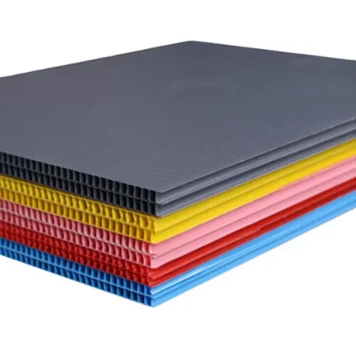 Aanpasbare Hoge Kwaliteit Waterdichte Antistatische Pp Golfkarton Platen/Lakens/Board Reclame Pack Materiaal Plastic 2Mm-10mm