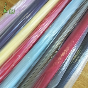 Di alta qualità 272 <span class=keywords><strong>colori</strong></span> tinta unita 60S tessuto di cotone da rotolo 100% tessuto di cotone per camicie - Product Image 2