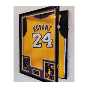 <span class=keywords><strong>Vitrine</strong></span> <span class=keywords><strong>à</strong></span> cadre en jersey-<span class=keywords><strong>Vitrine</strong></span> en jersey-Grande boîte <span class=keywords><strong>à</strong></span> ombres verrouillable avec protection UV - Product Image 3