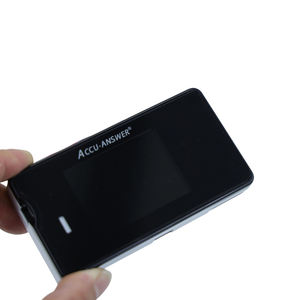 Хит продаж: Измеритель уровня глюкозы в крови, холестерина, мочевой кислоты и гемоглобина - Product Image 4