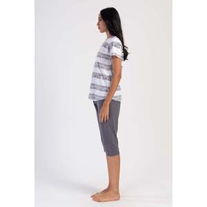 Conjunto de pantalón capri y top de cuello redondo KADIN P SUPREM O YAKA KISA KOL ETEGI OVAL - Color Humo - Product Image 2