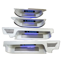 Pédale de bienvenue LED pour Alphard Vellfire Lexus LM MPV, plaque de seuil de porte coulissante centrale, pédale de bienvenue en alliage d'aluminium LED AH40