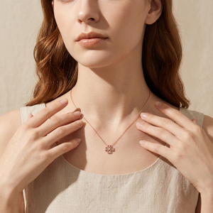 High Quality Wholesale Shiny Exquisite Flower Clover <b>Necklace</b> Jewelry 18K Solid Rose Gold Real Natural Diamond Pendant <b>Necklace</b> - Product Image 6