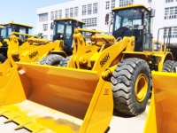 Chargeuse sur pneus d'occasion Cat 966H de 6 tonnes, modèle 2023, fabriquée au Japon, avec une capacité de godet de 3,4 à 4,2 m³