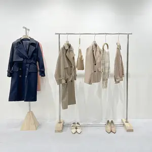 服装精品店高端便携式独立式金属服装展示晾衣架