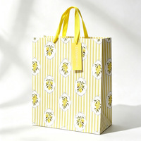 Sacs cadeaux de luxe en papier écologique blanc pour bijoux et vêtements, avec logo personnalisé imprimé