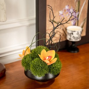 Arrangement d'orchidées Phalaenopsis artificielles en soie, décoration de vase pour bureau et table d'entrée, présentation florale - Product Image 3