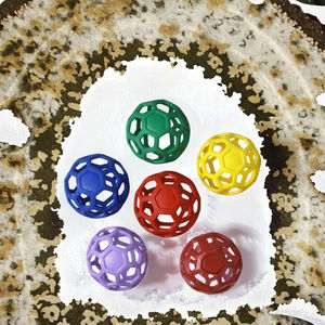 Toptan Ekolojik Dostu TPR Plastik Kauçuk Evcil Hayvan Oyuncak Topu Oyuk Isırmaya Dayanıklı Çanlı Noel Topu Köpekler İçin - Product Image 3