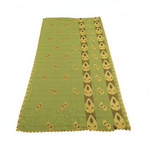 Écharpe en mousseline de soie pour femme, motif cachemire, bordure brodée de strass, légère et respirante, personnalisable OEM ODM, vente en gros - Product Image 2