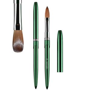 Pincel para decoración de uñas Kolinsky, mango metálico verde, cabeza redonda, férula rizada, herramienta con logotipo personalizado - Product Image 1