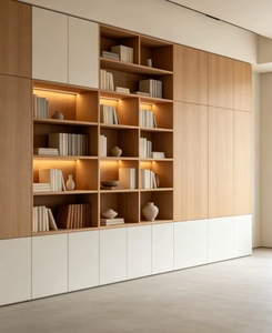 Libreria Moderna su Misura a Parete Intera in Legno, Armadio Espositivo Integrato per Soggiorno e Ufficio, Libreria Residenziale Su Misura - Product Image 1