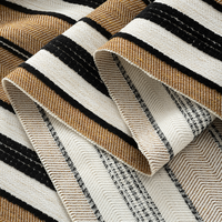 Approvisionnement d'usine Polyester Jacquard Rayé Tissu Home Textile Chenille Tissu pour Rideau Canapé Coussin