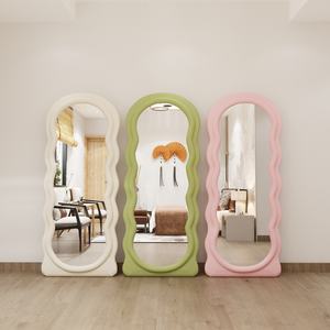 Usine En Gros Ins/Tiktok Style Flanelle Irrégulière Ondulée Mangue Arquée Corps Complet <span class=keywords><strong>Dressing</strong></span> Miroir Pour Salon Maquillage Espejo - Product Image 4
