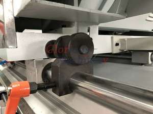Venta caliente doble cabeza de corte cnc <span class=keywords><strong>vi</strong></span> la ventana y de la puerta de la máquina de fabricación con valor por dinero - Product Image 6