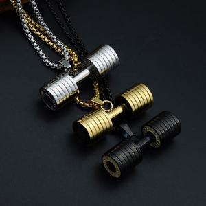 Collier de fitness pour homme en acier inoxydable plaqué or 18 carats, avec pendentif haltère en acier titane, vente en gros - Product Image 1