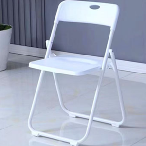 Silla Plegable Portátil de Plástico Moderna para Dormitorio de Estudiantes, Oficina en Casa y Uso en Exteriores - Product Image 1