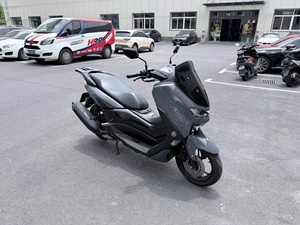 Motocicleta de Segunda Mano, Motocicleta Usada de la Marca Modelo Nmax155, Scooter de Color Gris con 12000 km, Año 2022 - Product Image 3