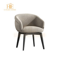 Chaise de salle à manger moderne au design moderne et luxueux Chaise longue à bras en tissu de haute qualité pour meubles de maison d'hôtel