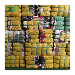 เสื้อผ้ามือสองขนาดคิงไซส์45กก. ตัวเลือกแรกสำหรับผู้หญิง - Product Image 2