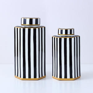 Diseño de Arte <span class=keywords><strong>Simple</strong></span> Oficina Hotel Blanco y Negro Hexágono Par Florero de Porcelana Gabinete de <span class=keywords><strong>Tv</strong></span> Exhibición Decoración del hogar - Product Image 1