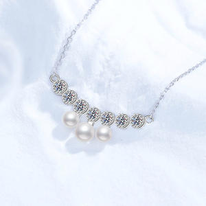 Collana in Argento Puro S925 con Perle Naturali e Moissanite VVS, Gioiello Moderno Personalizzato per Regali Aziendali - Product Image 5
