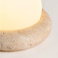 Lampe de bureau LED rechargeable de style Wabi Sabi, design moderne, base en travertin jaune, pour salon, vente en gros en ligne