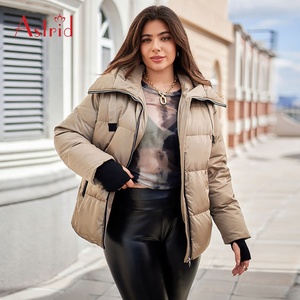 Manteau en duvet <span class=keywords><strong>de</strong></span> <span class=keywords><strong>canard</strong></span> léger Manteau en duvet matelassé d'hiver pour femme Manteau en duvet matelassé - Product Image 2