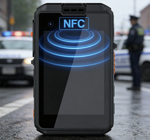 Caméra corporelle compacte 4G 5G Full HD avec GPS, détection de mouvement IA et talkie-walkie pour l'enregistrement et l'inspection sur site - Product Image 2