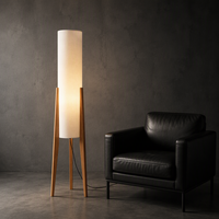 Lampadaire Trépied Moderne en Bois Exclusif Transfrontalier avec Abat-jour en Lin pour Salon et Chambre à Coucher – Vente en Gros