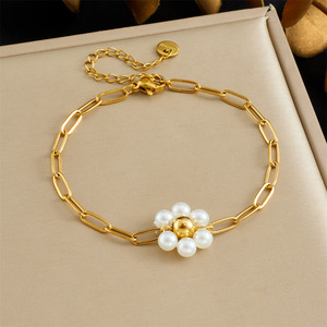 SL211 Pulsera de Acero Inoxidable con Eslabones Ovalados Ajustables, Chapada en Oro de 18K, con Dijes de Concha y Nudo de Perlas Vintage, para Mujer, Moda de Nicho - Product Image 6