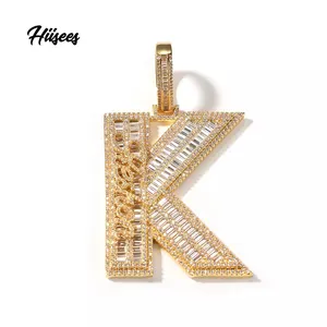 Nuovi gioielli personalizzati Big Single Baguette CZ ciondolo lettera iniziale collana in oro con Mini targhetta corsiva creativa